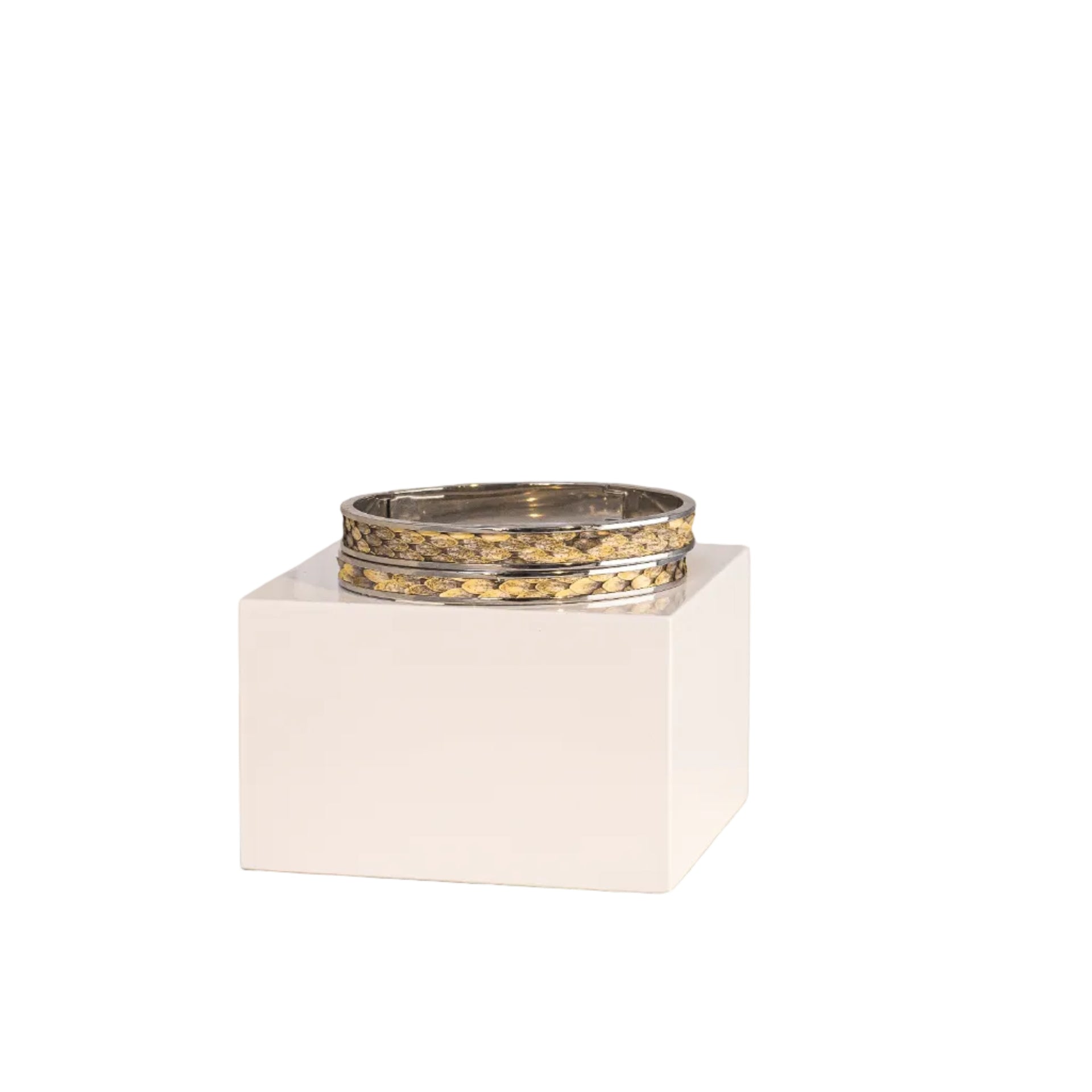 DiamondBack Rattlesnake  Bangle