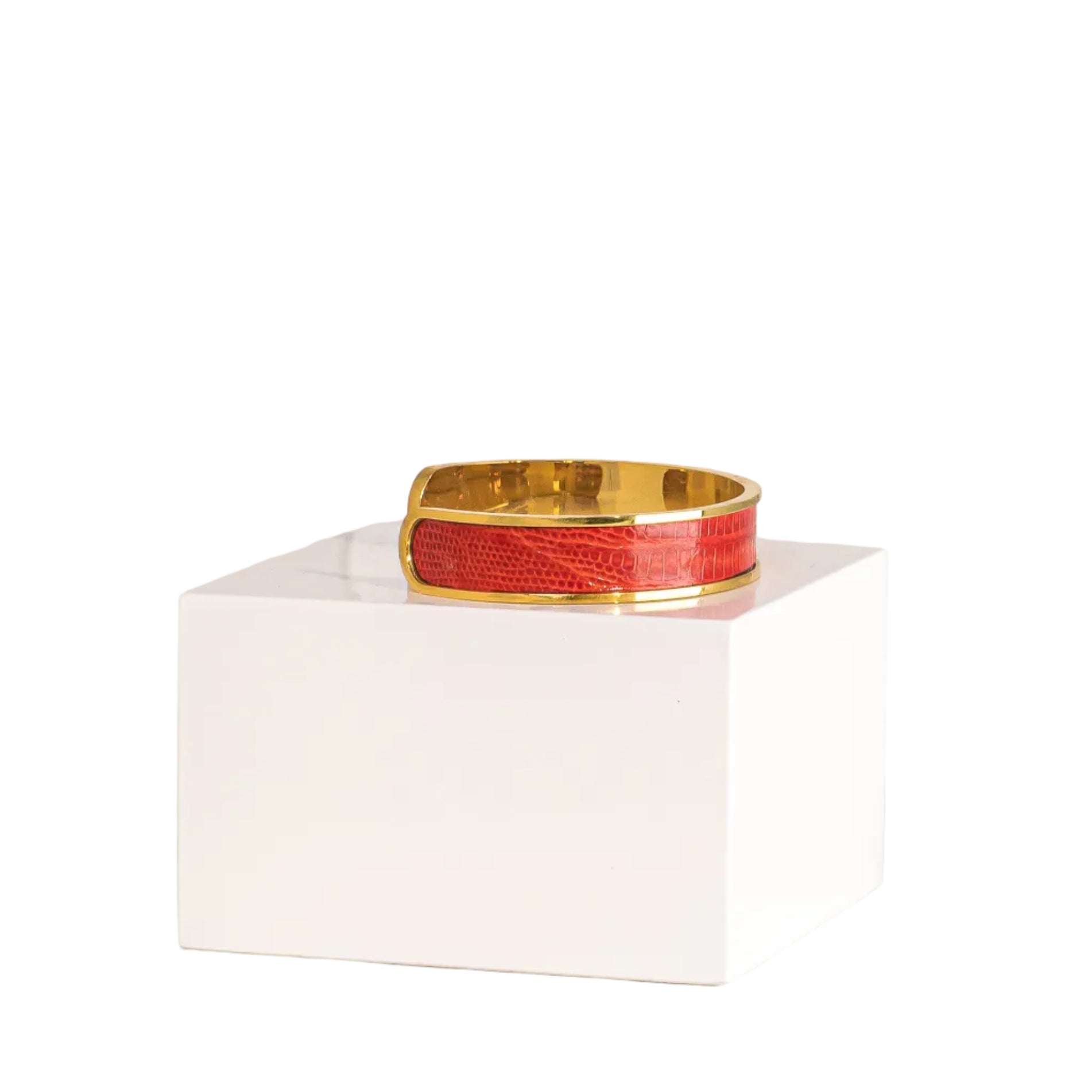 Rouge Signature Cuff